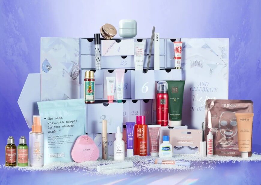 the glossybox advent calendar for 2022