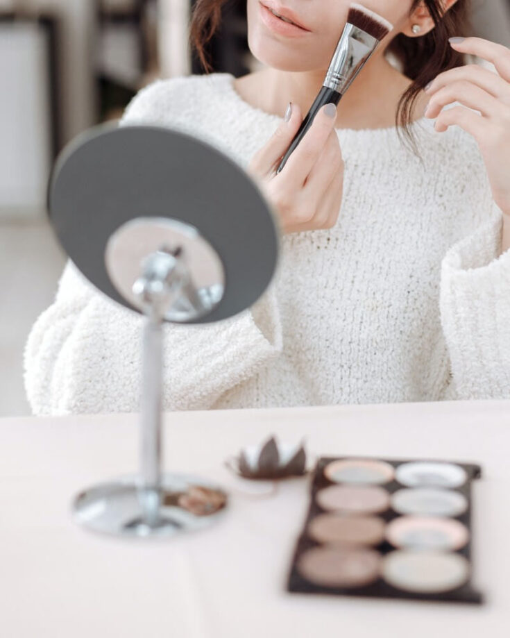 contour makeup brush