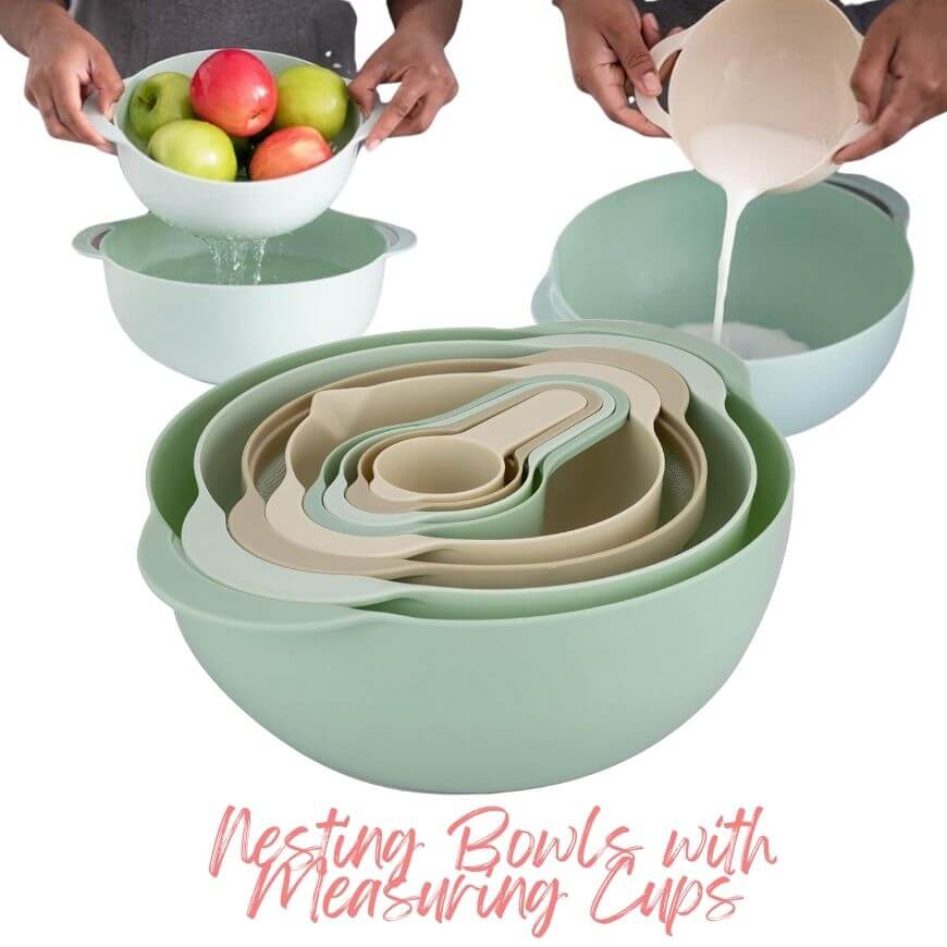 green measuring bowls