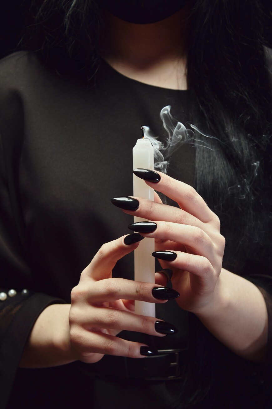 black pointed nails
