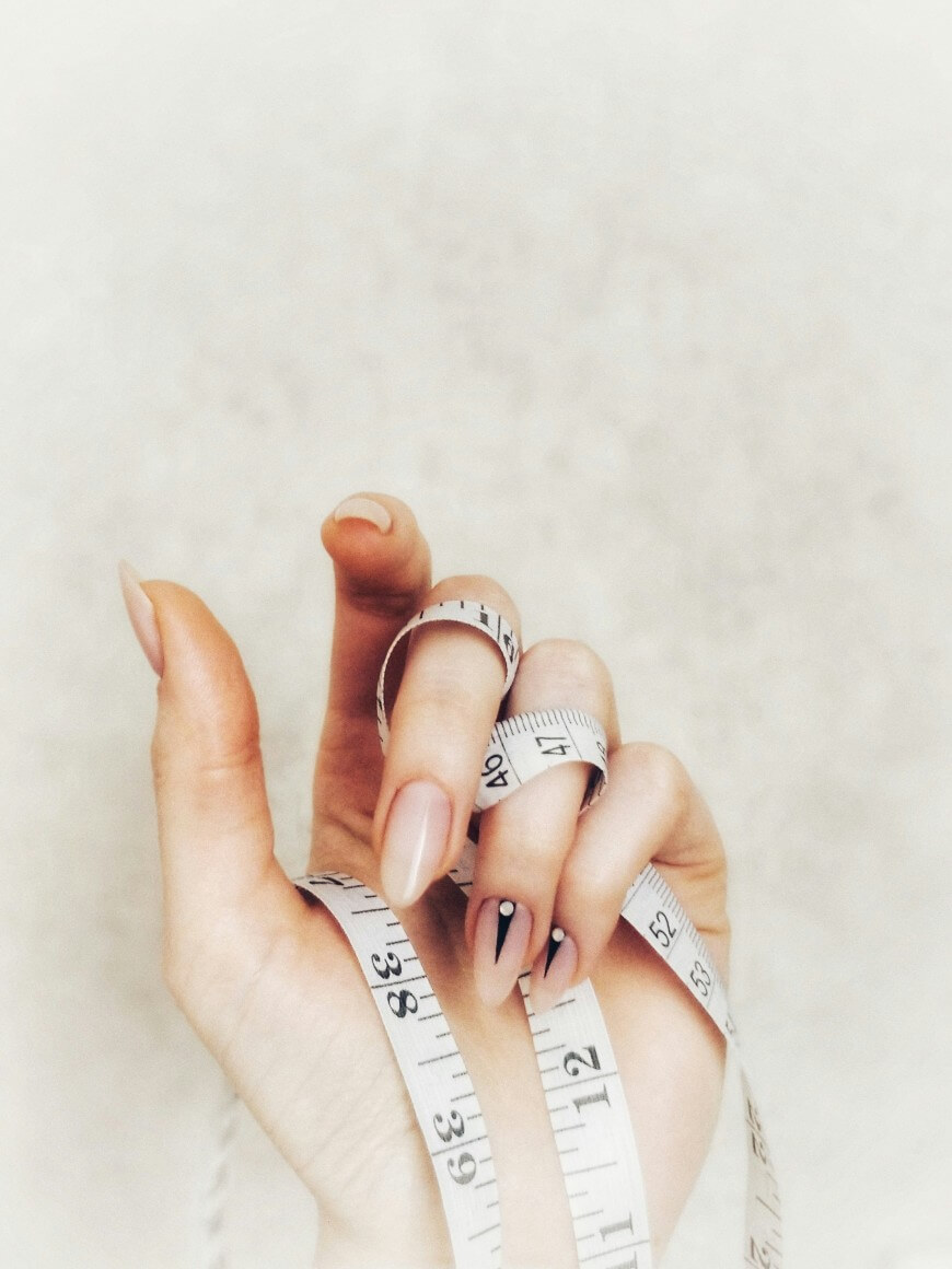 black and white minimalist nail design