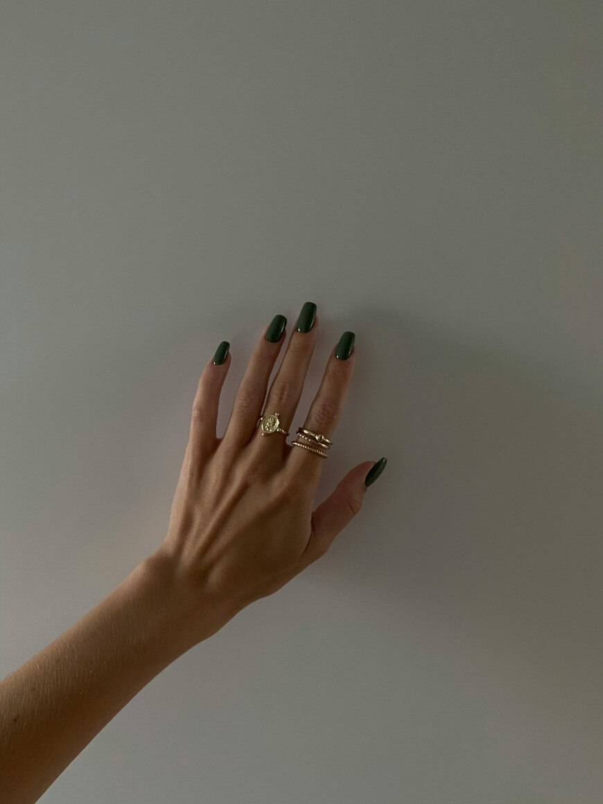 simple green christmas nails