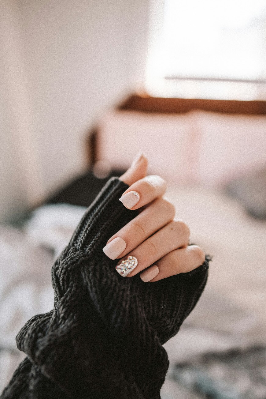 pink nails with jewels