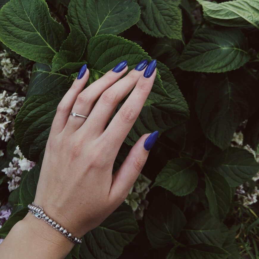 blue almond nails