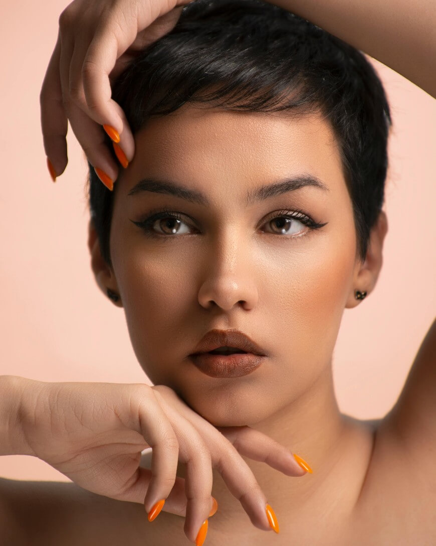 light orange nails for summer