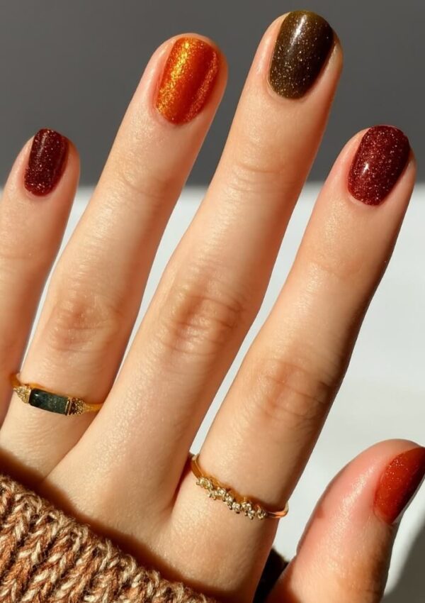30 Simple Thanksgiving Nails for a Chic Fall Look